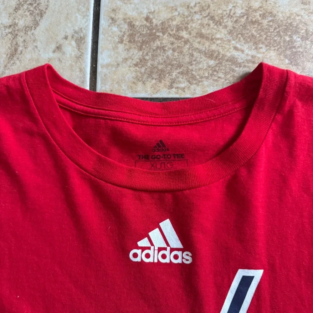 Washington Capitals Short Sleeve T Shirt Adidas Red SIze XLarge‎ NHL Hockey